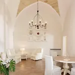 فندق مبيت وإفطار Don Alfonso Dimora D'epoca راكالي