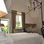 فندق مبيت وإفطار Don Alfonso Dimora D'epoca راكالي