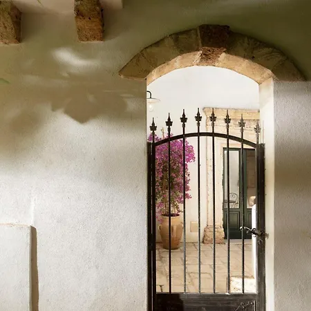 Don Alfonso Dimora D'epoca Couette-café Racale